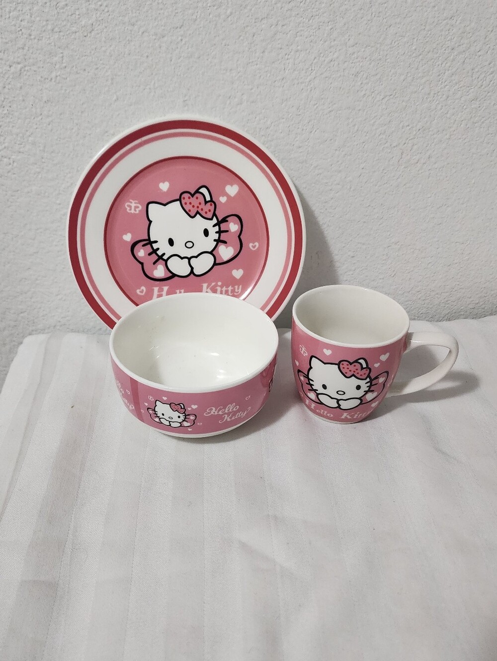 Hello Kitty Pink and White Kids Dish Set - Plate Bowl Mug Trio
